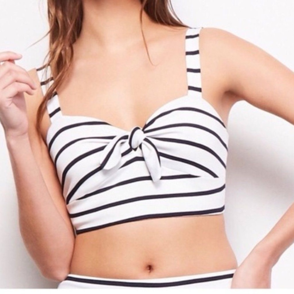 BB Dakota | Nwt Hello Sailor Tie Front Crop Top M
